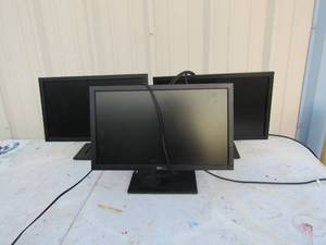 lot 243 image: 3 dell computer screens unknown working order