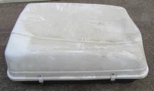 lot 285 image: Karrite Voyager Carrier Car Top Carrier