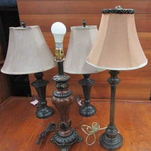lot 65 image: 4 LAMPS, 3 LAMPSHADES