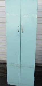 lot 74 image: 5 tier green metal storage cabinet 60x20x12 1 handle needs repair