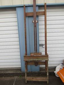 lot 154 image: Large easel 101x26  Anco bilt
