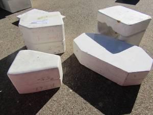 lot 175 image: CERAMIC MOLDS- - Teddy bear, bell, bust bee, long view