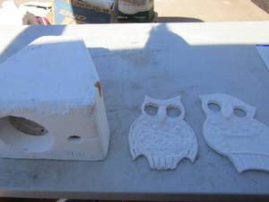 lot 178 image: 2 - Owl hangers  &  Raccoon n bell mold C-960