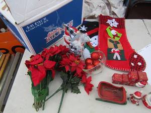 lot 258 image: Christmas- stockings, snow globes, sleigh and more