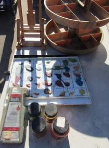 lot 301 image: Tempra paints x 4, mix tray, Liquitex acrylic new, 2 tier storage tray  14 table easel