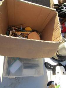 lot 302 image: Used art pens, pencils and brushes , 3 single level art storage boxes