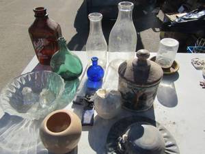 lot 308 image: Milk jugs, ceramic hat and other pieces, green and blue glass bottles, Karl Eastland mil bottle