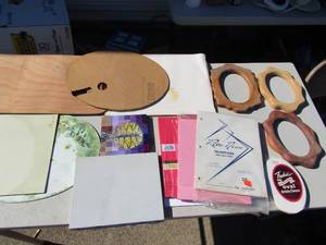 lot 316 image: Paint boards, drawing paper, 3 5x7 oval frame