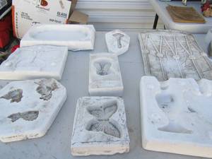 lot 344 image: 8 partial ceramic molds