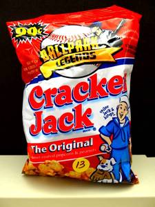 lot 13 image: ORIGINAL BALLPARK LEGENDS CRACKER JACK FROM DECEMBER, 2005 - COLLECTORS PRIZE INSIDE