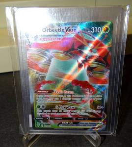 lot 19 image: Orbeetle Vmax 021185 Vivid Voltage- NM Ultra Rare Full Art Pokmon Card