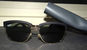 lot 48 image: RAYBAN DESIGNER FRAMES AND SOFT SIDED CASE