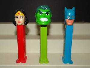 lot 179 image: VINATGE SUPERHEROES PEZ DISPENSERS (WONDER WOMAN, THE HULK, AND BATMAN)