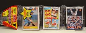 lot 231 image: 1986 Topps 48 Card Rack Pack Baseball. OZZIE GUILLEN RC PETE ROSE SPECIALS