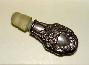 lot 239 image: UNIQUE ORNATE PERFUME BOTTLE WITH STOPPER