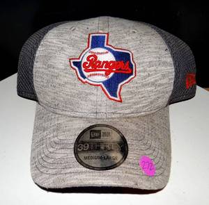 lot 272 image: NEW ERA 39 THIRTY - TEXAS RANGERS FITTED BASEBALL CAP - MEDIUMLARGE WTAGS