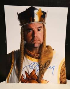 lot 275 image: AUTHENTIC DOCUMENTED AUTOGRAPH - John OHurley Spamalot King Arthur SIGNED 8x10 Photo $$$