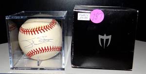 lot 287 image: SHAWN ESTES,SAN FRANCISCO GIANTS,PADRES,SIGNED,AUTOGRAPHED,BASEBALL wCube