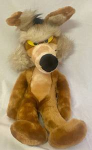 lot 171 image: Wile E Coyote Plush (Warner Brothers 1993)