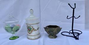 lot 35 image: Glass Container with Lid and filled with decorative soaps, Decorative Glass Container with lid Vintage Bowl by Napcoware