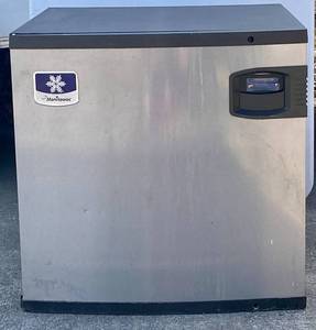 lot 59 image: Manitowac Ice Maker Model IYO324A-161
