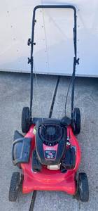 lot 94 image: Huskee Lawn Mower Kottler XT Series XT650 (Hold bar Missing)