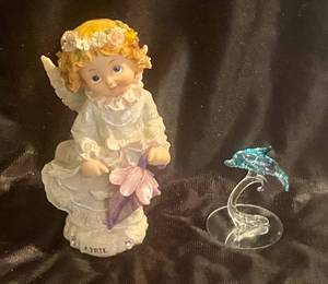 lot 121 image: Resin Angel Figurine Crystal Cut Glass Dolphin on Mirror Stand