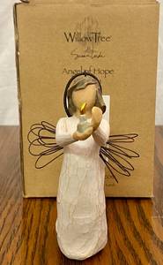 lot 149 image: Willow Tree Angel of Hope Ornament