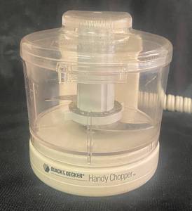 lot 188 image: Black & Decker Handy Chopper HC2000 Mini Food Processor