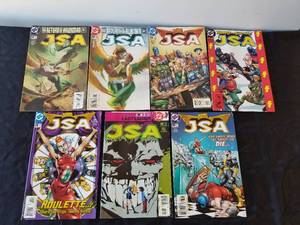 lot 19 image: Justice Society of America - DC Comics