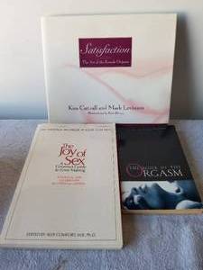 lot 127 image: Selection of Adult educational books