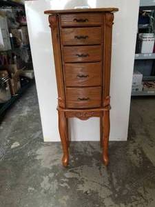 lot 202 image: Wood jewelry stand 46 tall