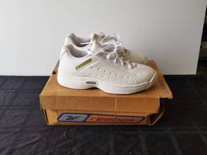 lot 241 image: Reebok Profit II basketball shoes