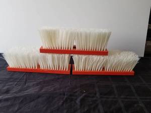 lot 254 image: Selection of 3 - 14 Weiler brush heads