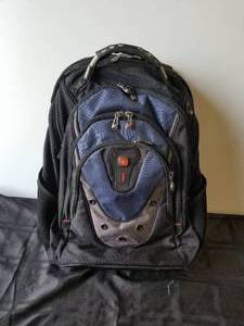 lot 272 image: Swiss Gear backpack