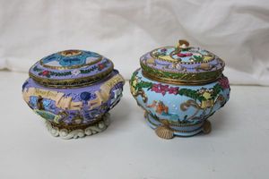 lot 13 image: Disney Music Boxes  Neverland and The Little Mermaid