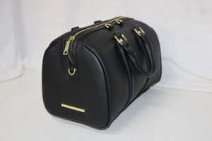 lot 32 image: Steve Madden Handbag Purse 12 x 8.5