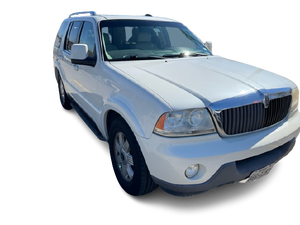 lot 1 image: 2003 Lincoln Aviator with Title, recently detailed