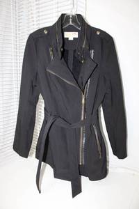 lot 190 image: Michael Kors Womens Jacket Size S