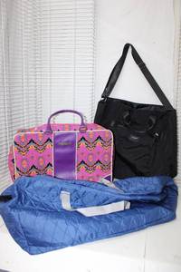 lot 228 image: Large Blue Quilted Duffle Bag, Purple Double Dutch Club Suitcase, and Nautica Bag