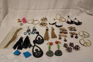 lot 413 image: Matched earrings. Varying styles, colors, material. Approx 20 pairs.