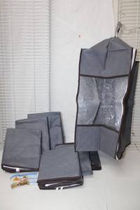 lot 246 image: Lifewit Clothes Storage Bags - 7 Total