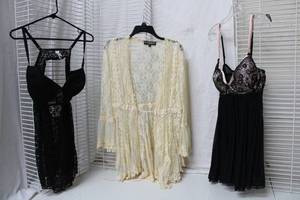 lot 250 image: Lingerie Sleepwear Size XL and Lacy Robe Size M