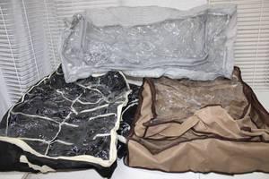 lot 256 image: Under Bed ShoeStorage Bags - 5 Total