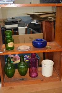 lot 474 image: Colored Glass Vases and Bottles