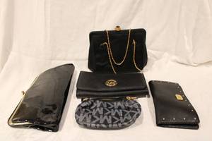 lot 359 image: Purses Michael Kors Wallet, coin purse, Ralph Lauren Wallet, Clutches