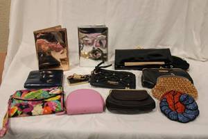 lot 501 image: Small Coin Purses and Wallets Includes Dune, Relic, Vera Bradley Brands
