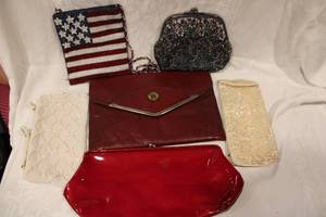 lot 505 image: Red, White and Blue Purses Flag Beaded Purse by ERMO
