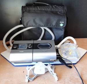 lot 39 image: COMPLETE ResMed IPX1 CPAP Machine in Working Order - Includes Carry Bag $$$$
