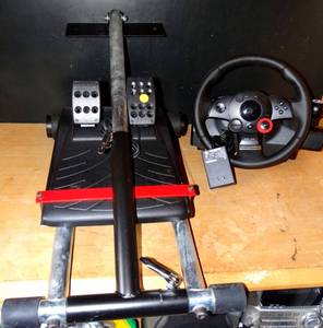 lot 129 image: Logitech Driving Force Steering Wheel & Pedals